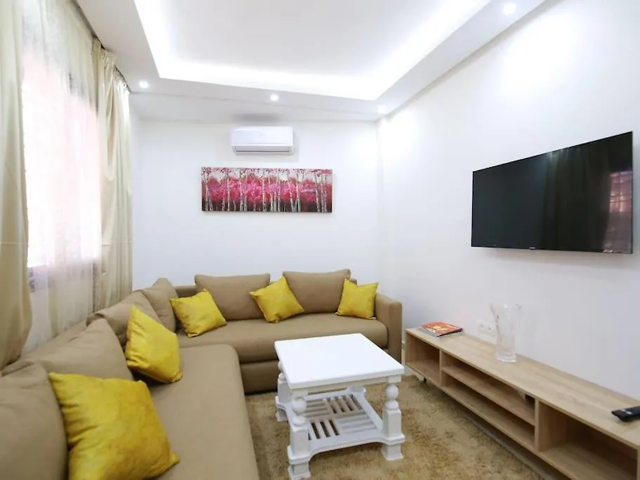 Daire Appartement Familial Moderne A Marrakech Marakeş